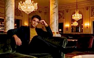 Hemington ile Yeni Yıl, Zamansız Stil